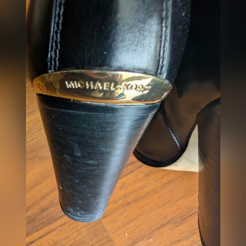 MICHAEL Michael Kors Evaline Heeled Booties Black Size 8.5 - Picture 7 of 10